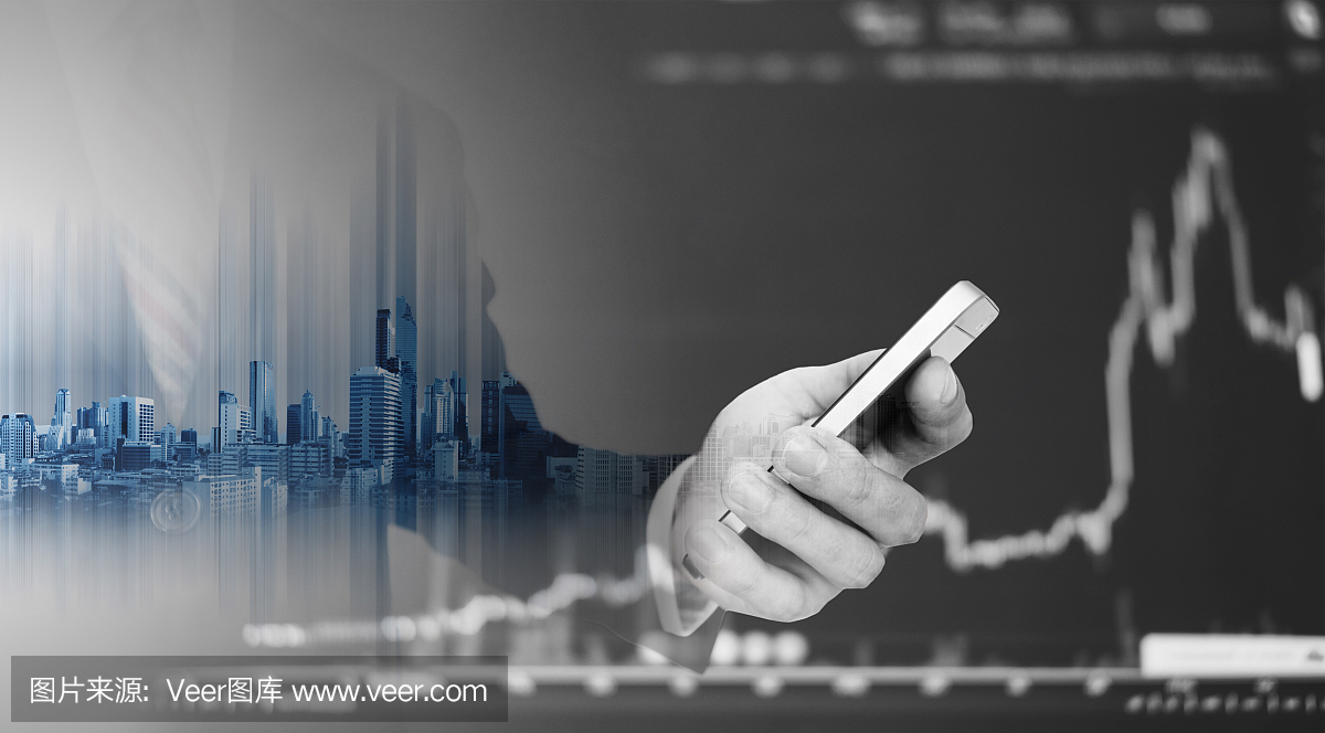 雙重曝光商人使用手機與提升圖形智能手機。業務增長和投資